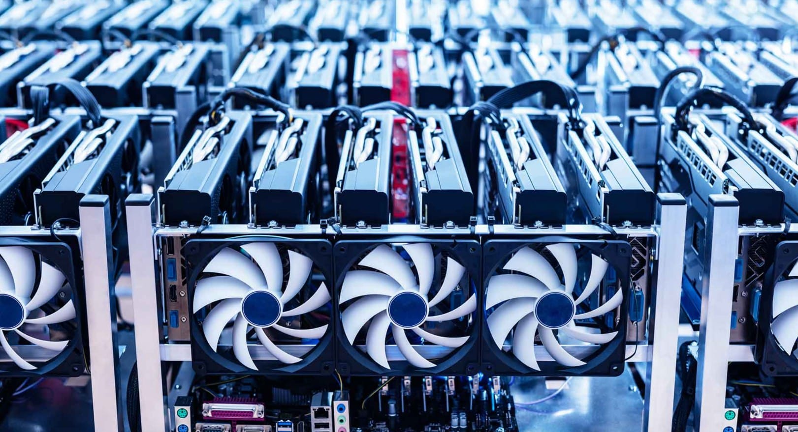 Bitmain cuts mining rig price amid crypto winter, energy costs