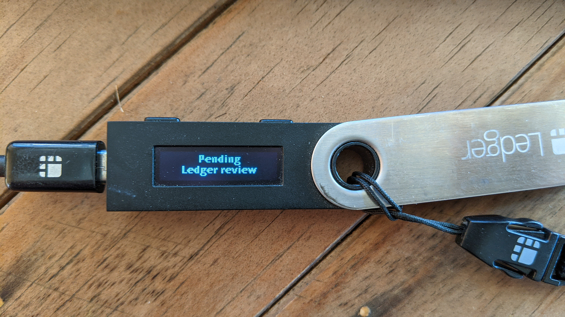 How to set up and use a Ledger Nano S? - Cruxpool