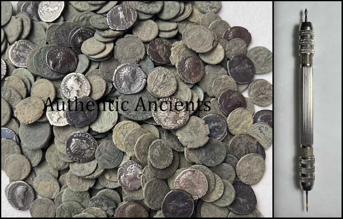 Dirty and Crusty Ancient Uncleaned Roman coins from Europe mm