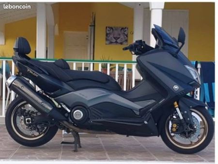 yamaha tmax red used – Search for your used motorcycle on the parking motorcycles