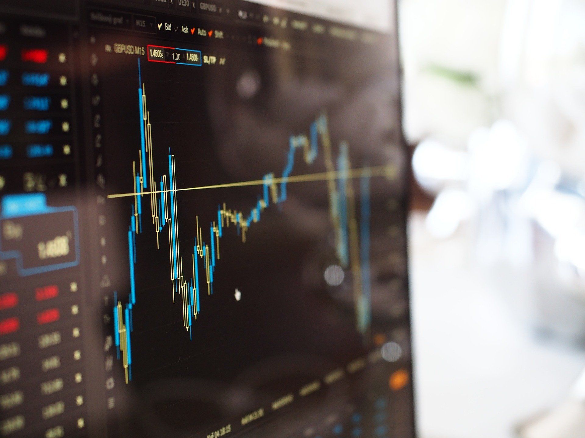 SwissBorg vs OKX: Which is the One For You?