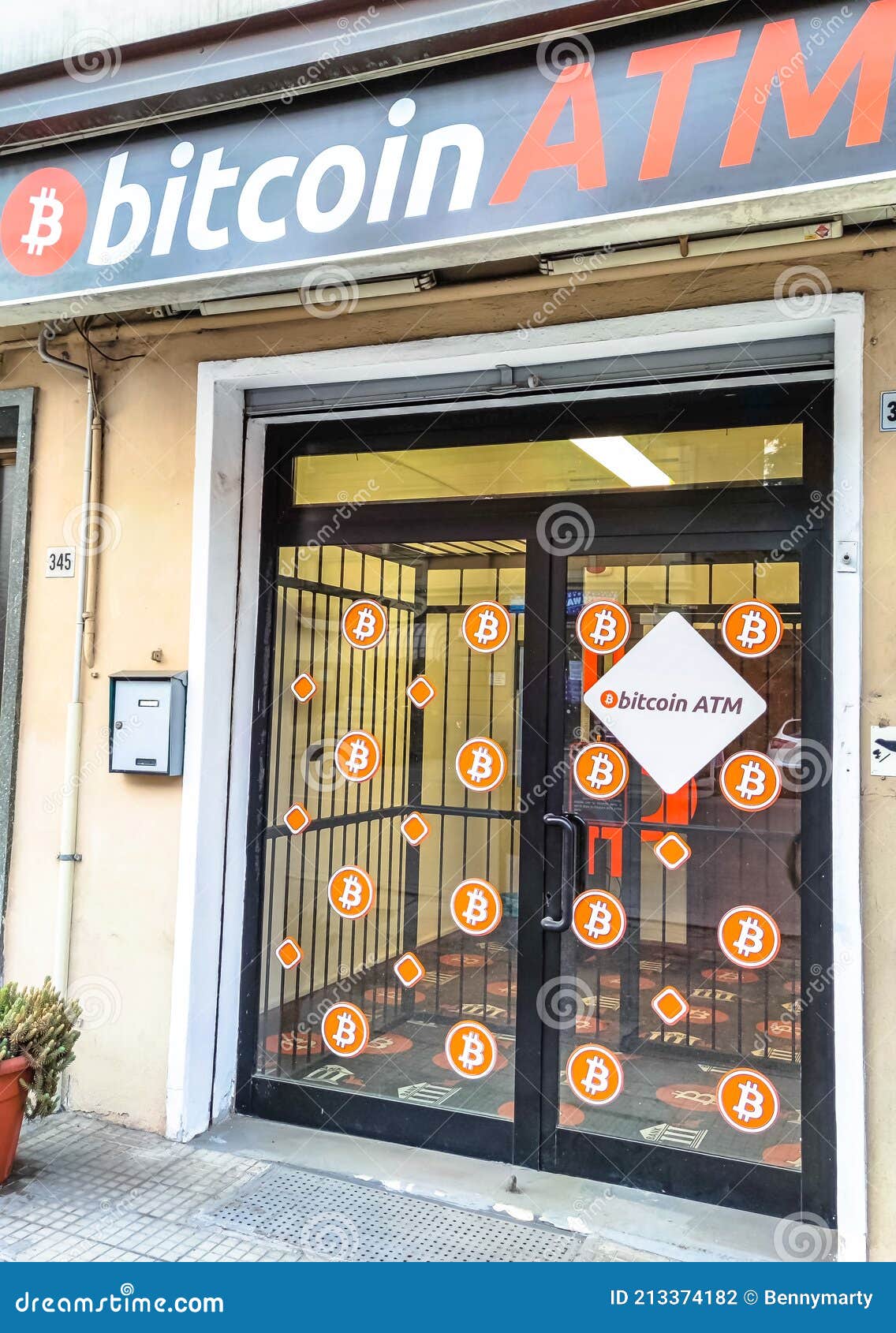 Find Your Local Bitcoin ATMs in Siena | The Top Coins