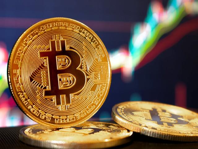 Bitcoin price live today (19 Mar ) - Why Bitcoin price is falling by % today | ET Markets