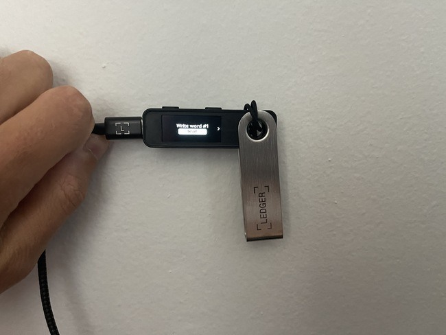 Ledger Nano S vs S Plus: Which Should You Choose In ? | CoinCodex