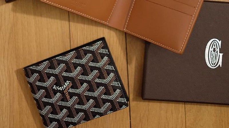 Best Luxury Wallets for Men | B Hemmings & Co.