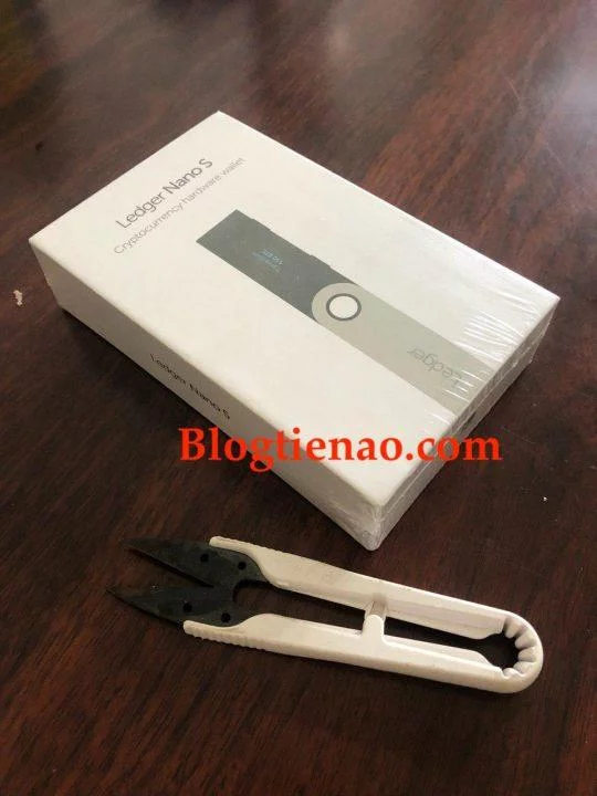 Ledger Nano S Wallet vs TokenPocket - Which Wallet Is Better in ?