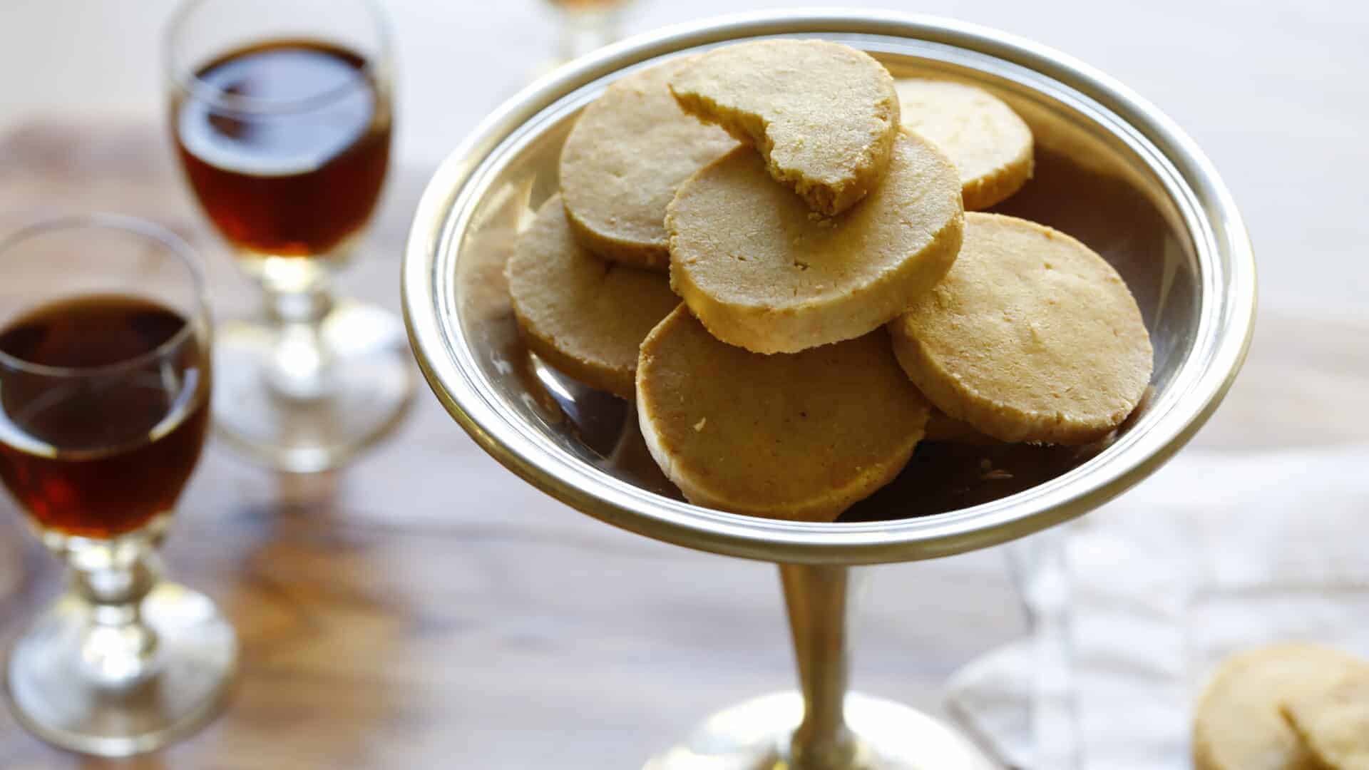 Playing with Flour: Cheddar cheese coins