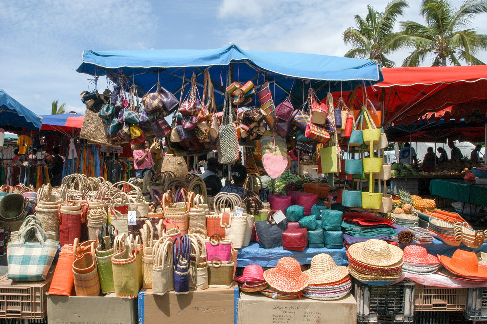 LA TROCHA CENTRO COMERCIAL: All You Need to Know BEFORE You Go (with Photos)