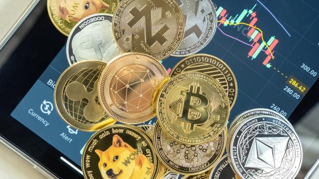 Cryptocurrency Basics: Pros, Cons and How It Works - NerdWallet