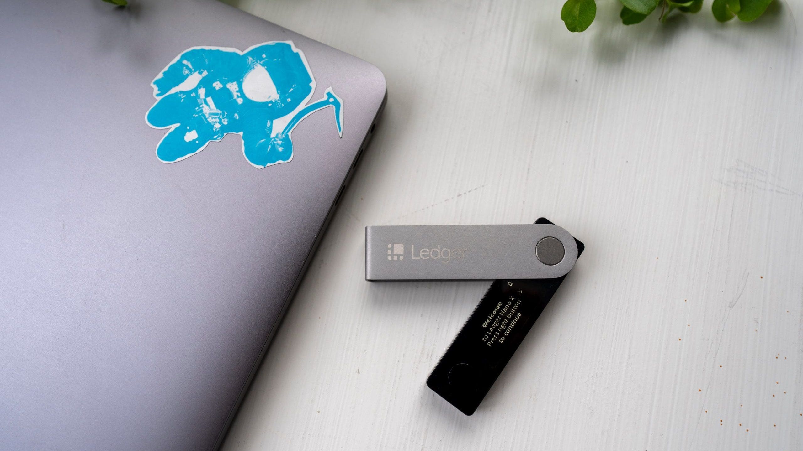 Hardware Wallets | BTC Direct Shop