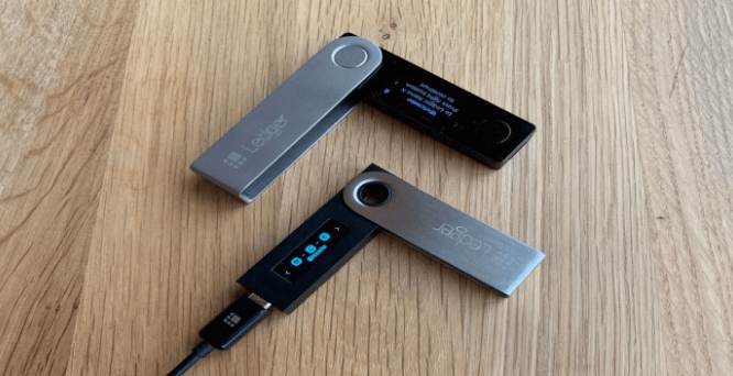 Ledger Nano S Plus vs X: Which is best for you in ?