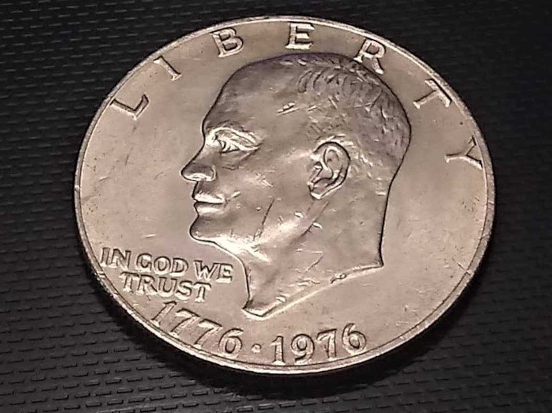 bitcoinlove.fun: D Bicentennial Eisenhower IKE Dollar : Collectibles & Fine Art