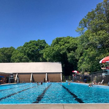 Where to Find Outdoor Pools in Boston, and When They Open