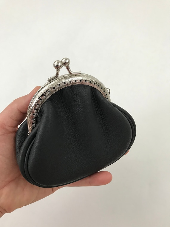 Women's coin purse in calf leather color natural – Il Bisonte