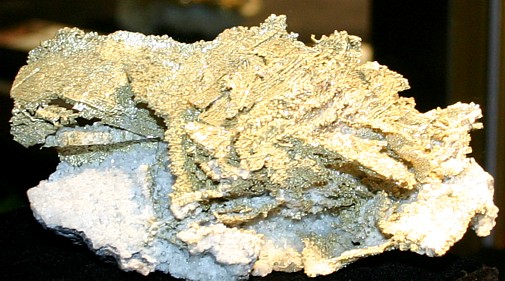 Electrum Mineral Information photos and Facts, electrum, Gold-Silver Ore