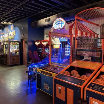 Arcade Bar and Restaurant Bringing Fun and Games To Temecula - Eater San Diego