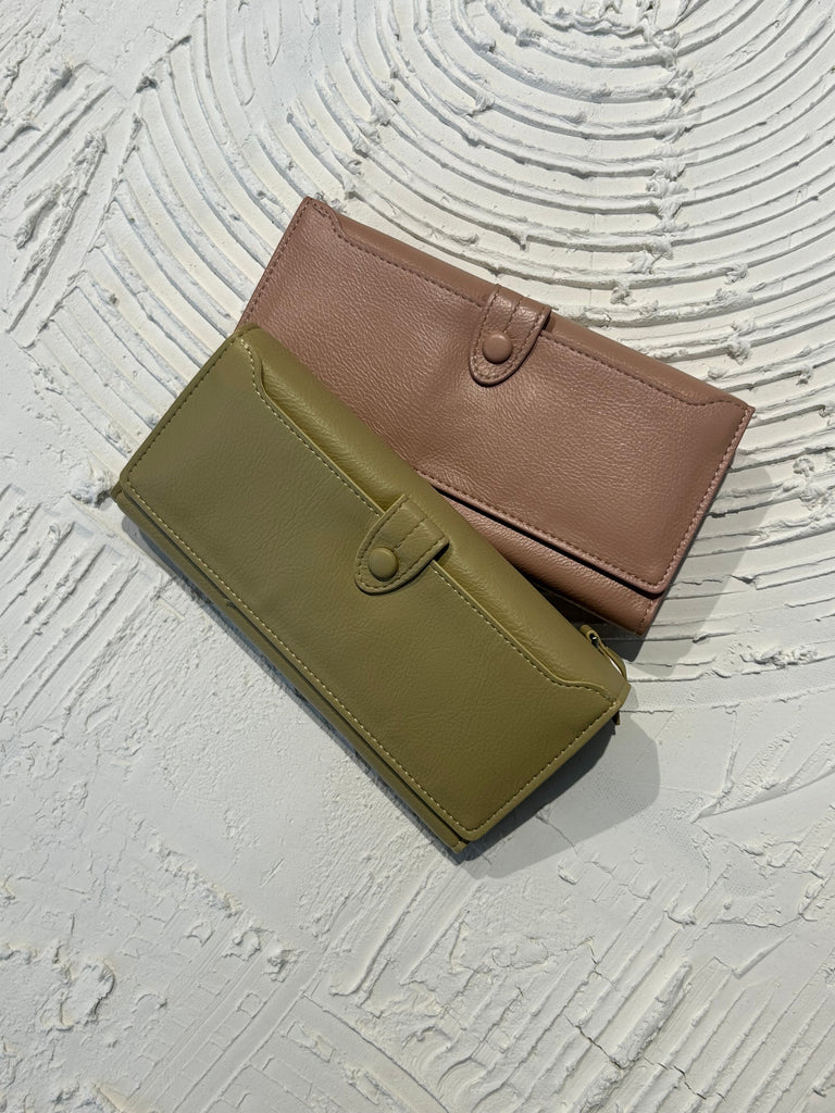 Wallets and leather Accessories by Anet's Collection – Tagged 