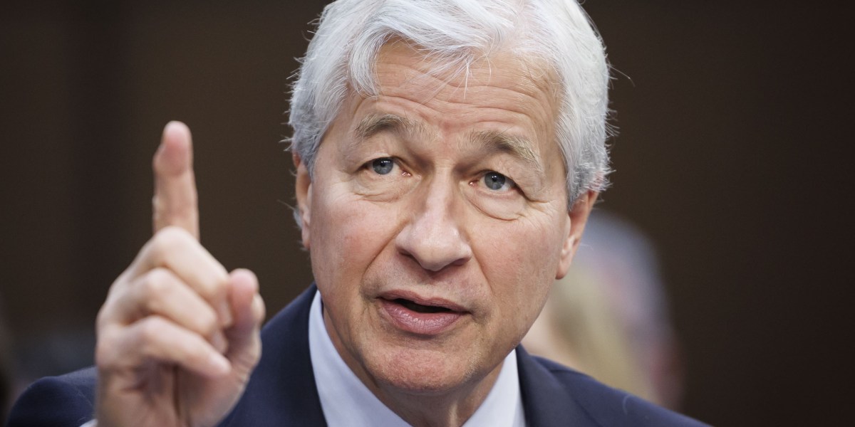 Jamie Dimon calls bitcoin a 'hyped-up fraud'