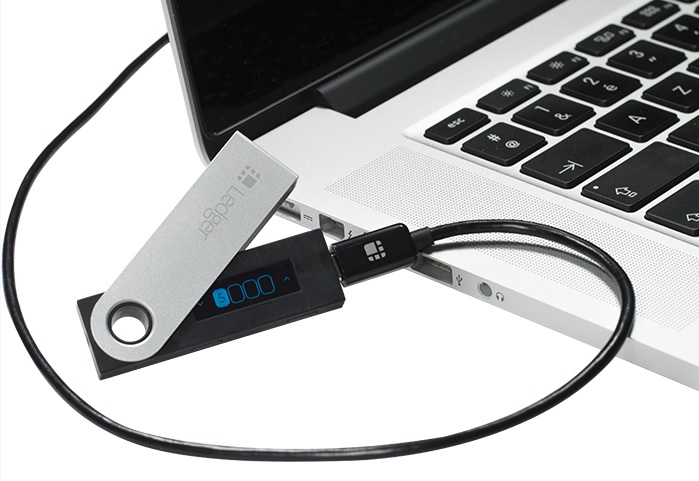 Buy Ledger Nano S Plus - Hardware Wallet Review - Blockchaincenter