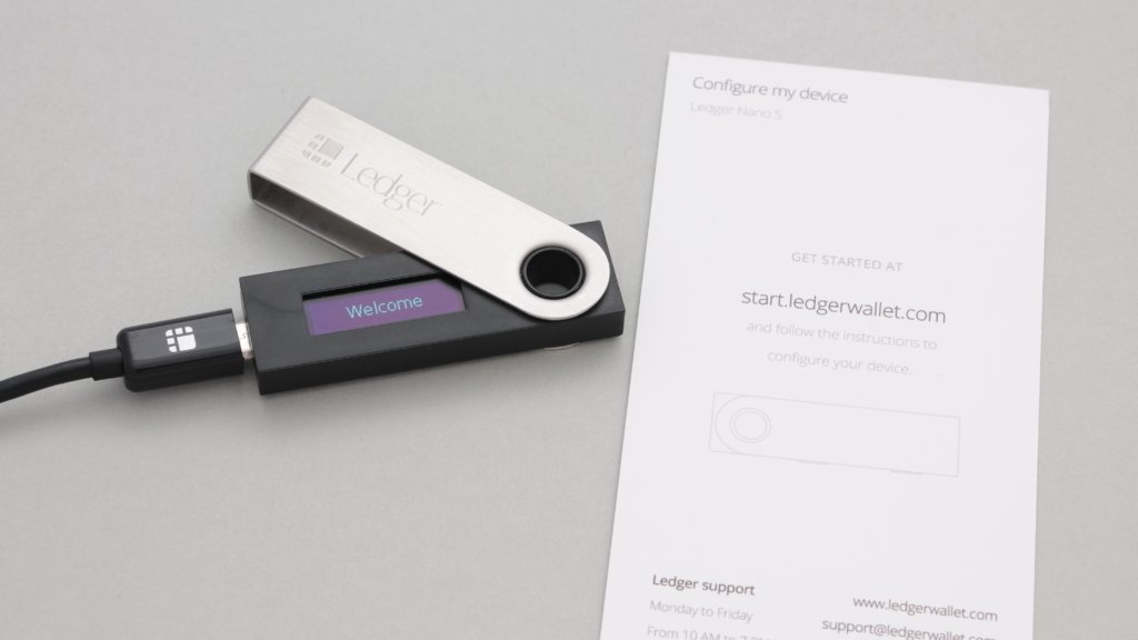 Ledger Nano S Test: Sicherheit, Coins, Preis & mehr ()