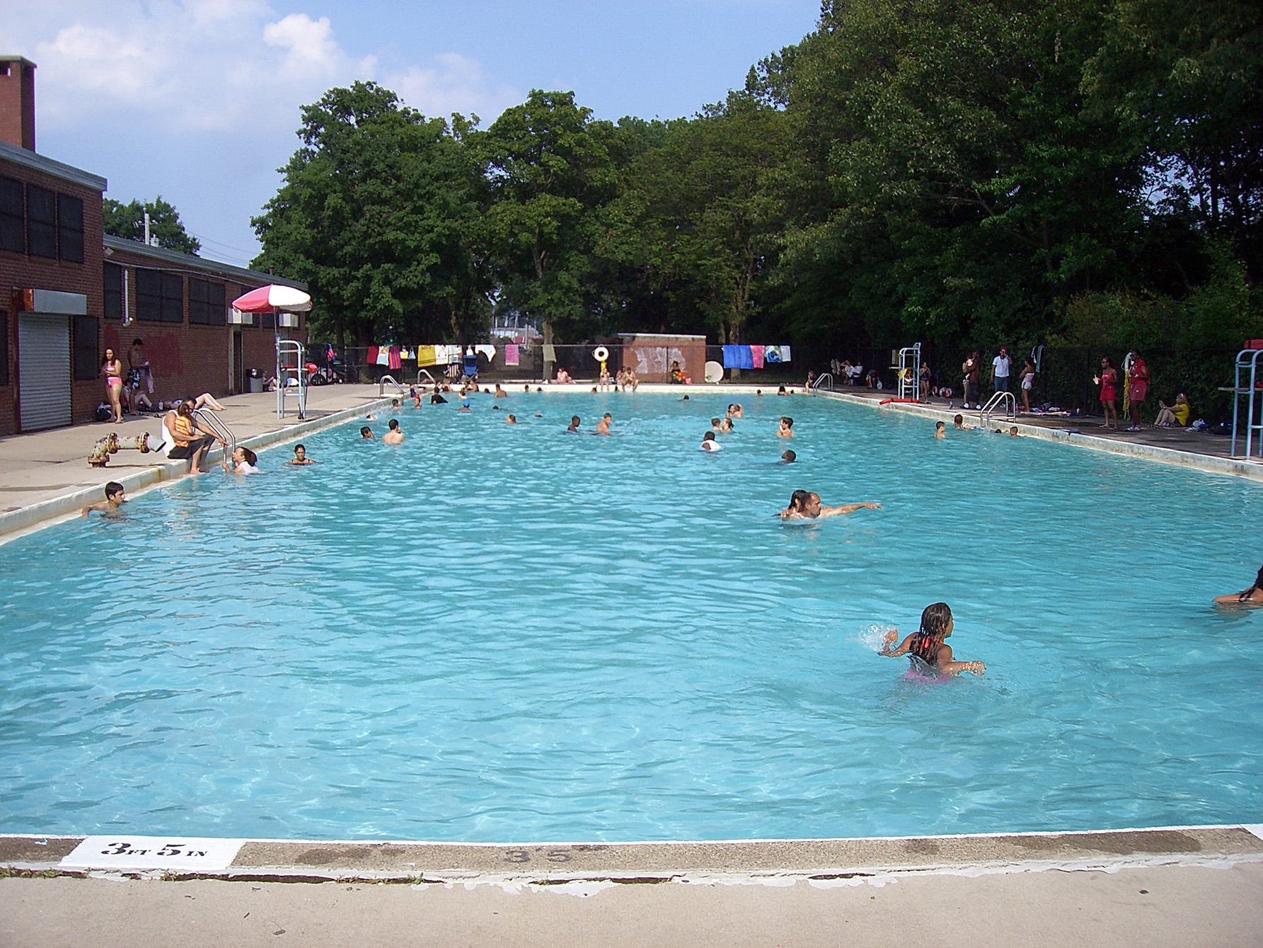 Where to Find Outdoor Pools in Boston, and When They Open